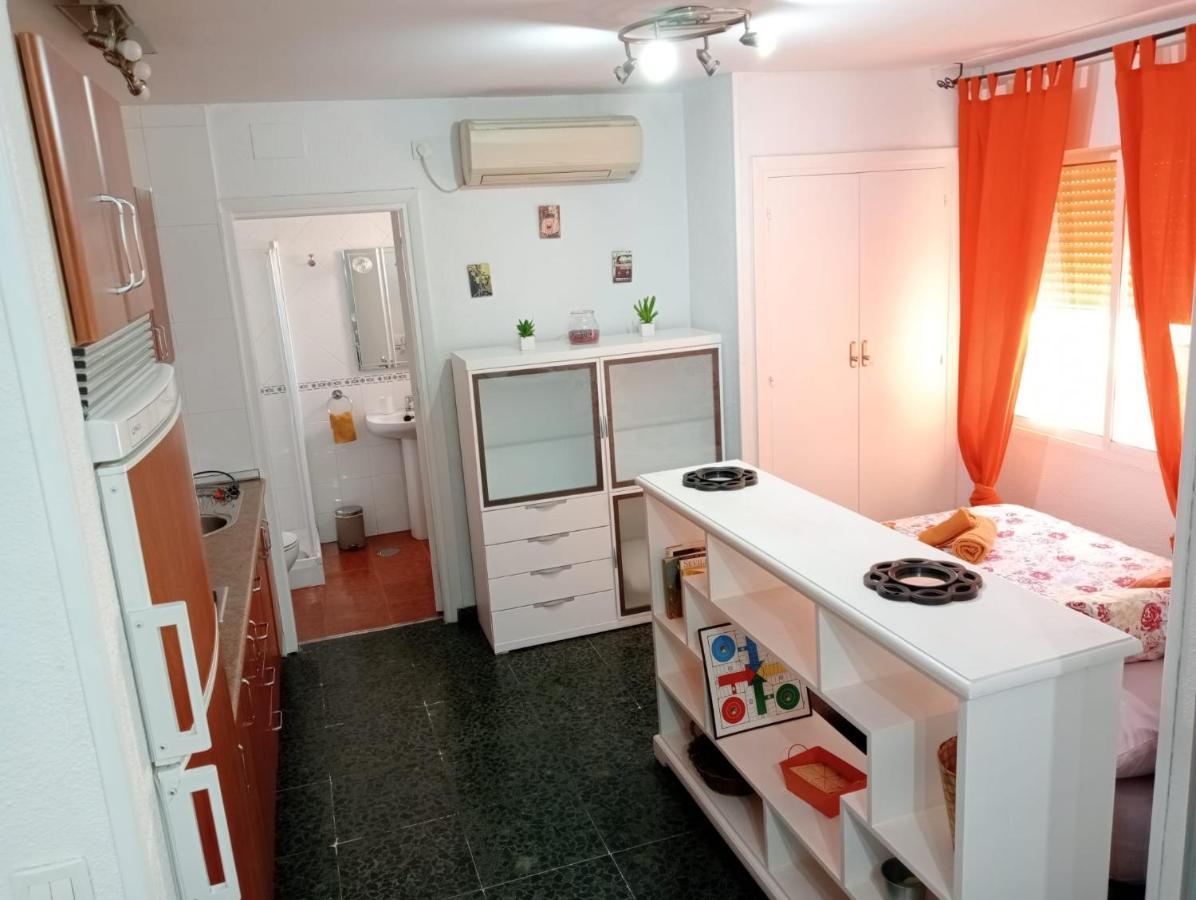 Apartamento Con Encanto 'Larios Studio' Málaga Exterior foto